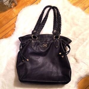 Michael Kors women black leather Tote. Great condition. Preloved.